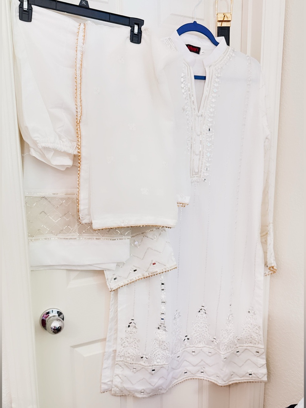 NWOT Classic White Long Sleeve Embroidered Dress 3 pc set